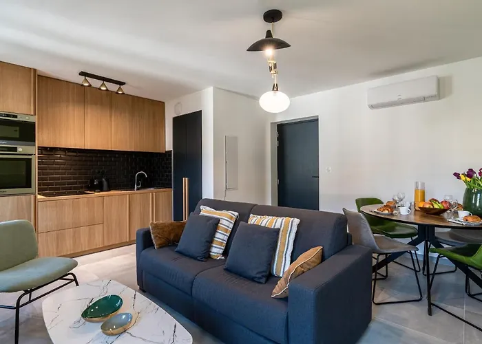 Padova T2 Sup By Interhome